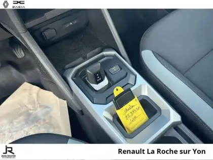 Photo 5 Dacia Duster  1.6 hybrid 140ch Extreme