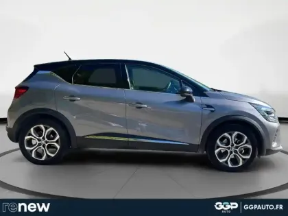 Photo 20 Renault Captur  1.6 E-Tech hybride 145ch Techno