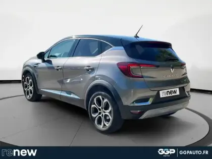 Photo 17 Renault Captur  1.6 E-Tech hybride 145ch Techno