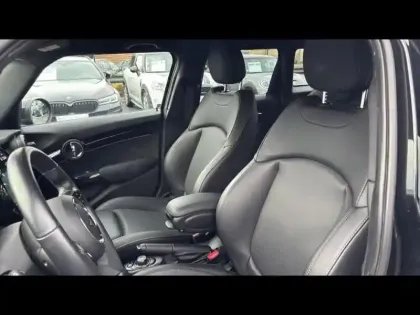 Photo 10 Mini Mini  5 Portes Cooper 136ch Edition Premium BVA7