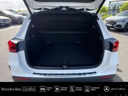Photo 11 Mercedes GLA  180 d 116ch AMG Line 8G-DCT
