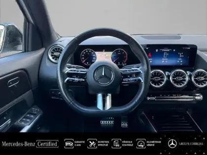 Photo 6 Mercedes GLA  180 d 116ch AMG Line 8G-DCT
