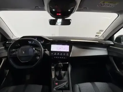 Photo 12 Peugeot 308  1.5 BlueHDi 130 Allure Pack GPS Camera 180 Carplay