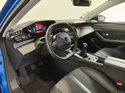 Photo 7 Peugeot 308  1.5 BlueHDi 130 Allure Pack GPS Camera 180 Carplay