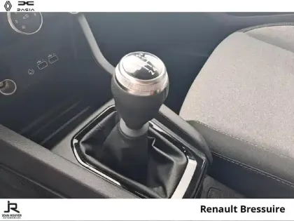 Photo 5 Renault Clio  1.5 dCi 100ch Evolution - 25