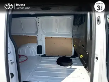 Photo 6 Toyota Proace  Long 75kWh Business Electric RC21
