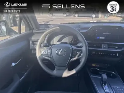 Photo 8 Lexus UX  300h F SPORT Design 2WD MC25