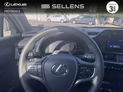 Photo 12 Lexus UX  300h F SPORT Design 2WD MC25