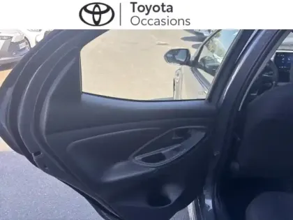Photo 14 Toyota Yaris  116h Dynamic 5p MY26