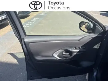 Photo 12 Toyota Yaris  116h Dynamic 5p MY26