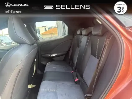 Photo 11 Lexus Lbx  1.5 136ch Cool 2WD