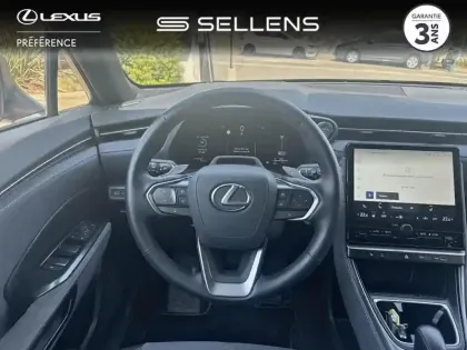 Photo 8 Lexus Lbx  1.5 136ch Cool 2WD