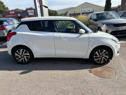 Photo 5 Suzuki Swift  1.2 Dualjet Hybrid 83ch Pack