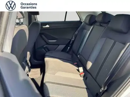 Photo 12 Volkswagen T-roc  1.0 TSI 110ch Life