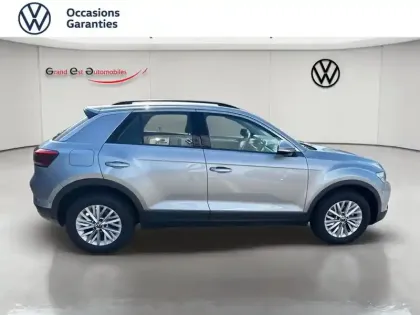 Photo 5 Volkswagen T-roc  1.0 TSI 110ch Life