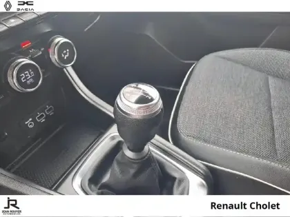 Photo 5 Renault Captur  1.3 TCe mild hybrid 140ch Techno Fast Track