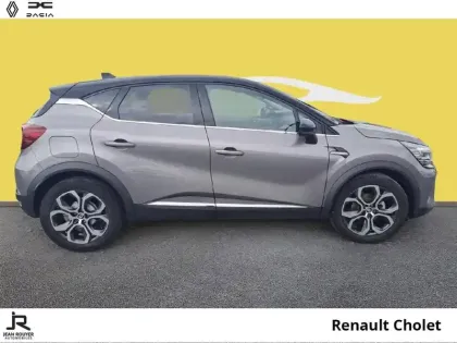Photo 12 Renault Captur  1.3 TCe mild hybrid 140ch Techno Fast Track