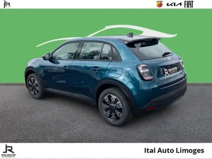 Photo 6 Fiat 600  1.2 Hybrid Turbo 145ch Icône eDCT6 Step 2
