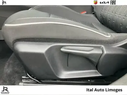 Photo 12 Fiat 600  1.2 Hybrid Turbo 145ch Icône eDCT6 Step 2