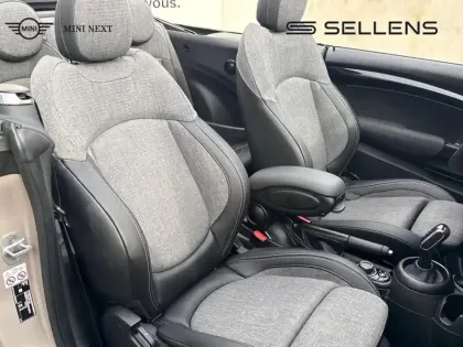 Photo 10 Mini Mini Cabrio Cooper 136ch Edition Premium Plus BVA7