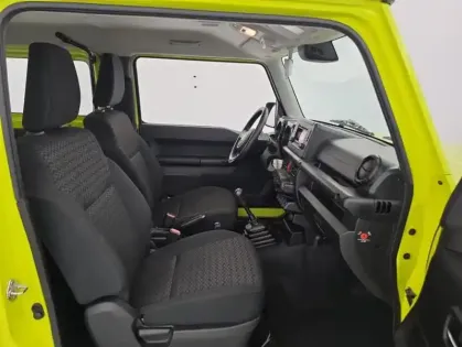Photo 38 Suzuki Jimny 1.5 VVT Privilège
