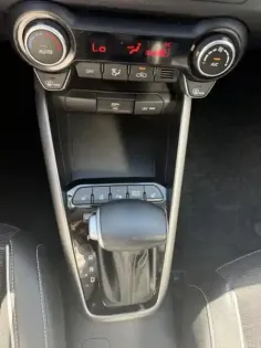 Photo 9 Kia Stonic GT-Line Premium TGDI MHEV 120 DCT