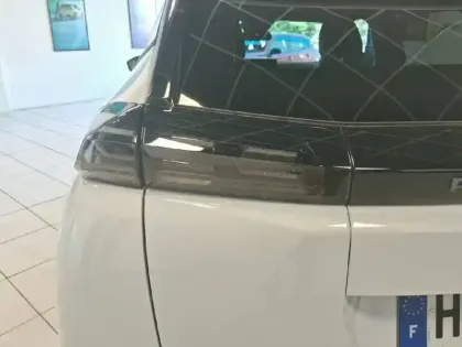 Photo 16 Peugeot 2008  Hybrid 110 e-DCS6
