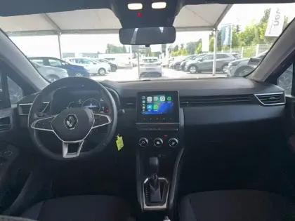 Photo 9 Renault Clio  E-Tech full hybrid 145
