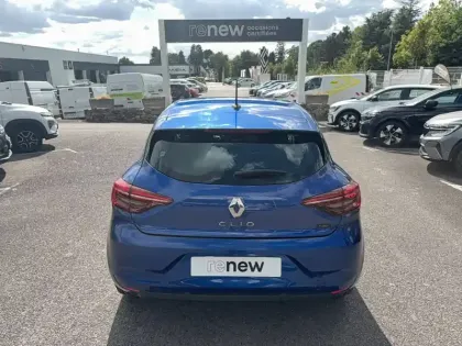 Photo 20 Renault Clio  E-Tech full hybrid 145
