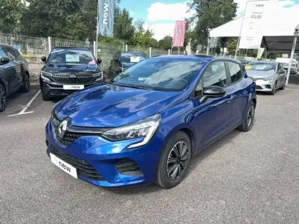 Photo 17 Renault Clio  E-Tech full hybrid 145
