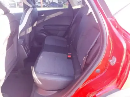 Photo 14 Renault Captur  mild hybrid 160 EDC