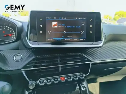 Photo 14 Peugeot 2008  PureTech 100 S&S BVM6
