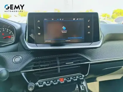 Photo 17 Peugeot 2008  PureTech 100 S&S BVM6