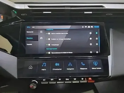Photo 41 Peugeot 408  PHEV 225 e-EAT8