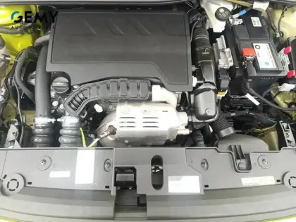 Photo 11 Peugeot 208  PureTech 100 S&S BVM6