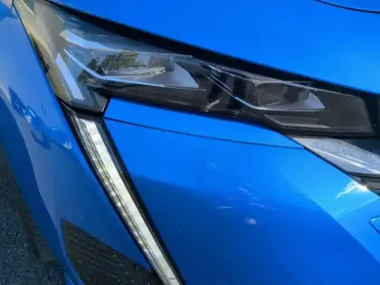 Photo 29 Peugeot 308  PureTech 130ch S&S EAT8