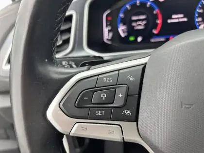 Photo 39 Volkswagen T-roc  1.5 TSI EVO 150 Start/Stop DSG7