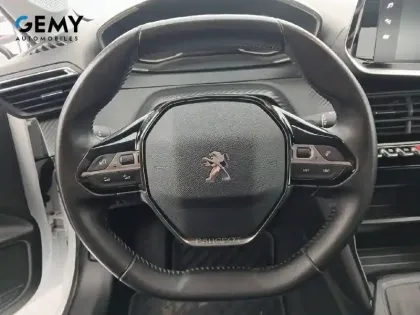 Photo 15 Peugeot 208  BLUEHDI 100 S&S BVM6