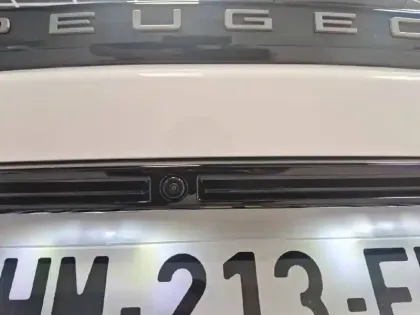 Photo 19 Peugeot 2008  Hybrid 110 e-DCS6
