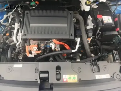 Photo 11 Peugeot 208  Electrique 50 kWh 136ch