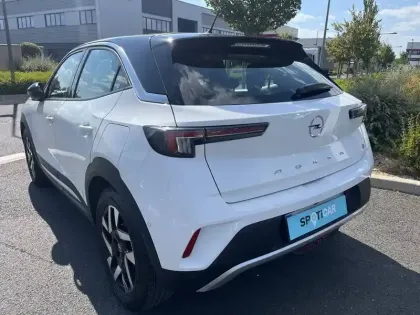 Photo 6 Opel Mokka  Electrique 136 ch & Batterie 50 kWh