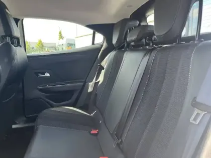 Photo 20 Opel Mokka  Electrique 136 ch & Batterie 50 kWh