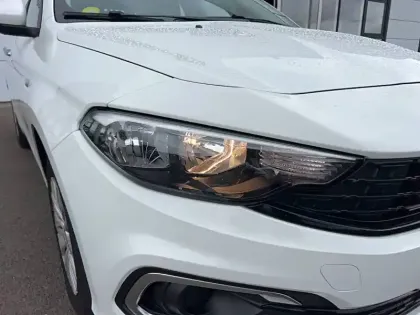 Photo 11 Fiat Tipo  1.6 Multijet 130 ch