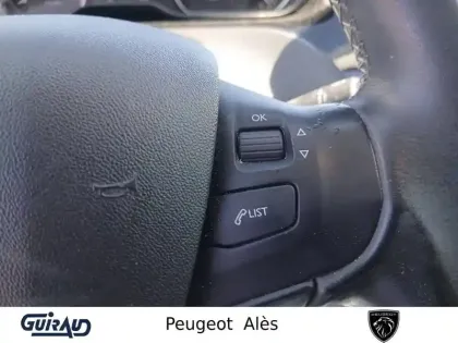 Photo 14 Peugeot 208  1.2 PureTech 110ch S&S BVM5