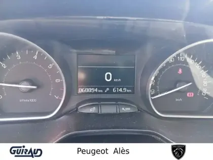 Photo 20 Peugeot 208  1.2 PureTech 110ch S&S BVM5