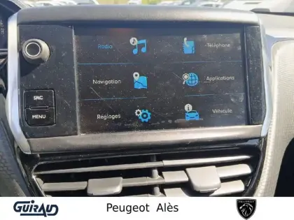 Photo 19 Peugeot 208  1.2 PureTech 110ch S&S BVM5