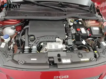 Photo 11 Peugeot 208  PureTech 100 S&S BVM6