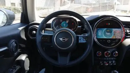 Photo 5 Mini Mini Hatch 3 Portes Cooper 136 ch DKG7