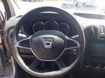 Photo 10 Dacia Lodgy  TCe 100 FAP 7 places