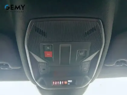 Photo 40 Peugeot 308  PHEV 180 e-EAT8